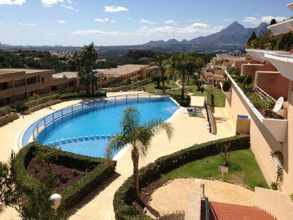 Ashanti Bay Luxury Golf Apartment Алтеа Номер фото